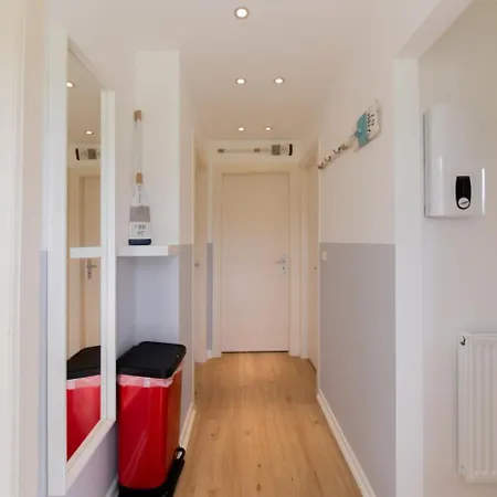 Kleeblatt 5 - Zentrale, Ruhige Lage Mit Garten Und Terrasse Tatil Evi Scharbeutz