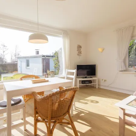 Dom wakacyjny Kleeblatt 5 - Zentrale, Ruhige Lage Mit Garten Und Terrasse